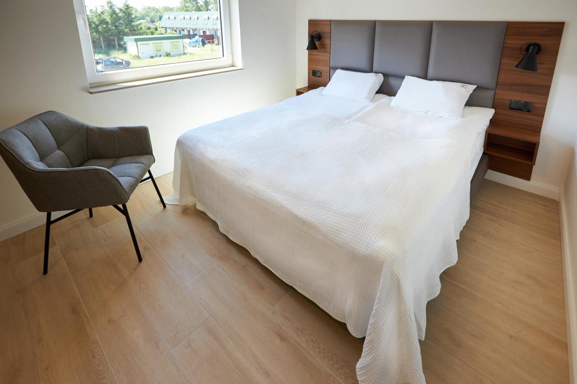7 Debow Apartment